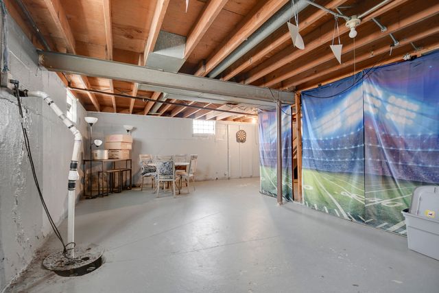 1236 Barbara Lane, Chicago Heights, IL 60411