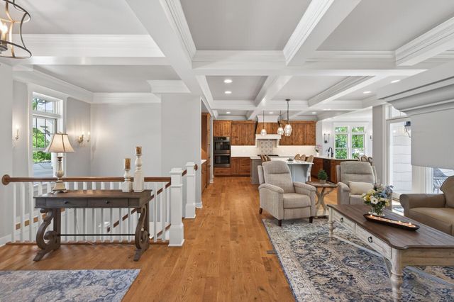 94 Neptune Street, Mahtomedi, MN 55115