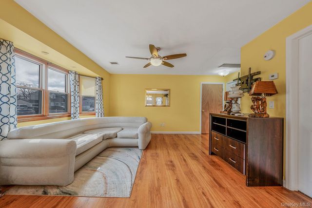 260 28th Street, Copiague, NY 11726