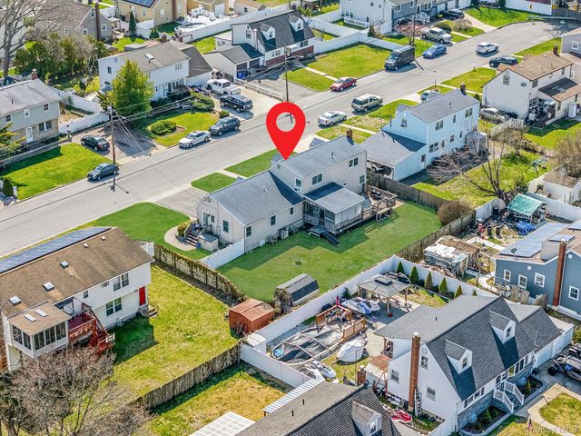 260 28th Street, Copiague, NY 11726
