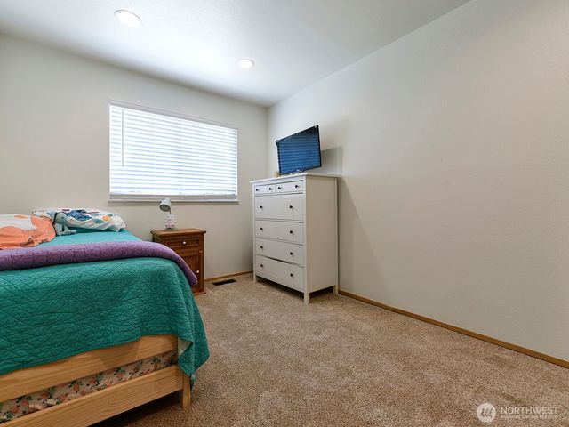 20911 111th Street Ct E, Bonney Lake, WA 98391