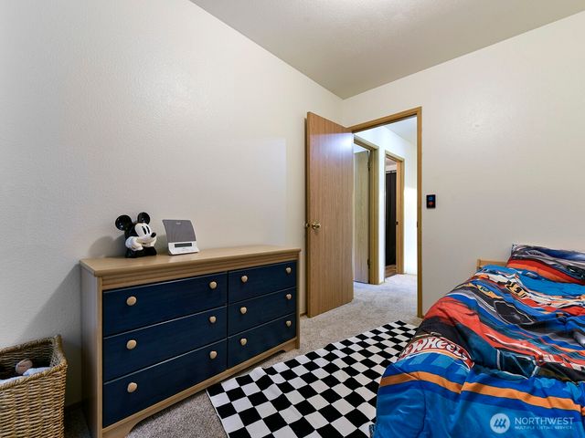 20911 111th Street Ct E, Bonney Lake, WA 98391