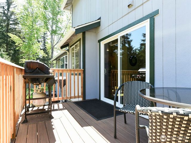 20911 111th Street Ct E, Bonney Lake, WA 98391