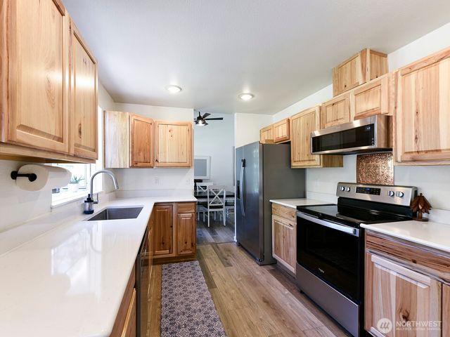 20911 111th Street Ct E, Bonney Lake, WA 98391