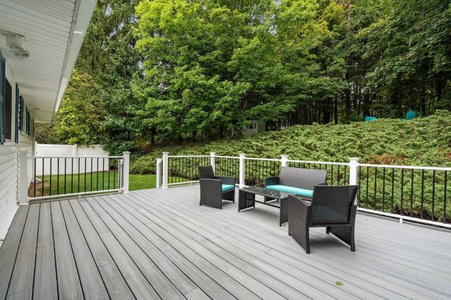 49 Elmwood St, Auburn, MA 01501