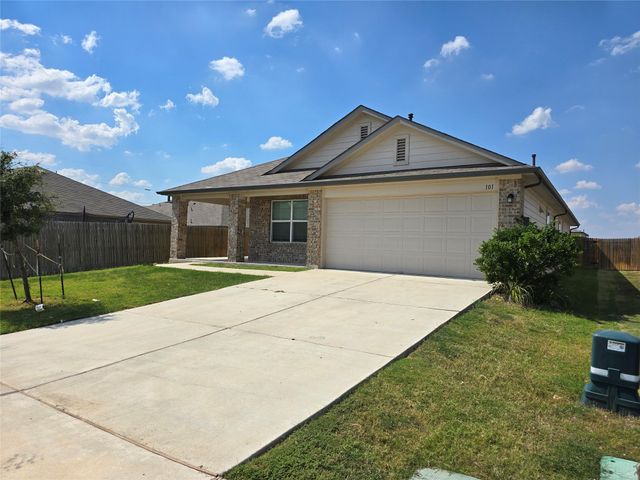 101 Stellamar DR, Hutto, TX 78634