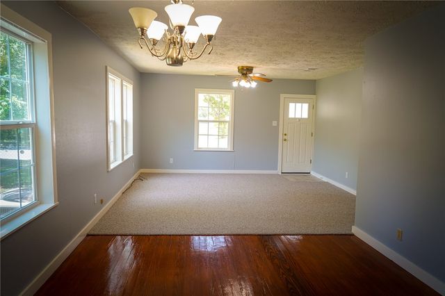 805 East 27th Street, Bryan, TX 77803