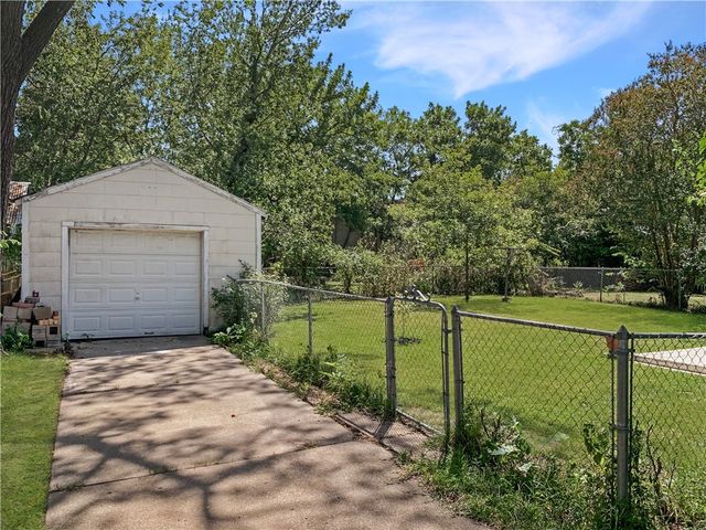 805 East 27th Street, Bryan, TX 77803