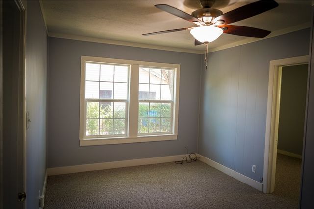 805 East 27th Street, Bryan, TX 77803