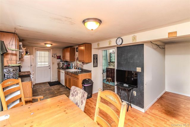 95 Riley Road, New Windsor, NY 12553