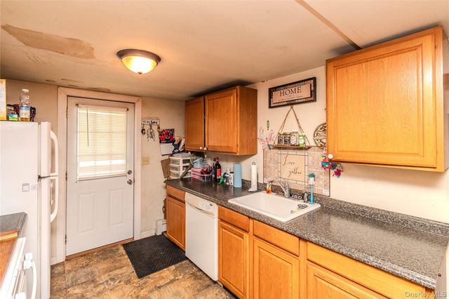 95 Riley Road, New Windsor, NY 12553