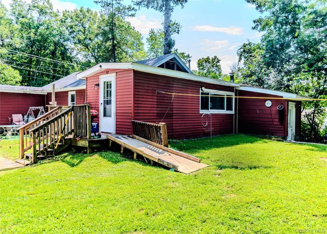 95 Riley Road, New Windsor, NY 12553