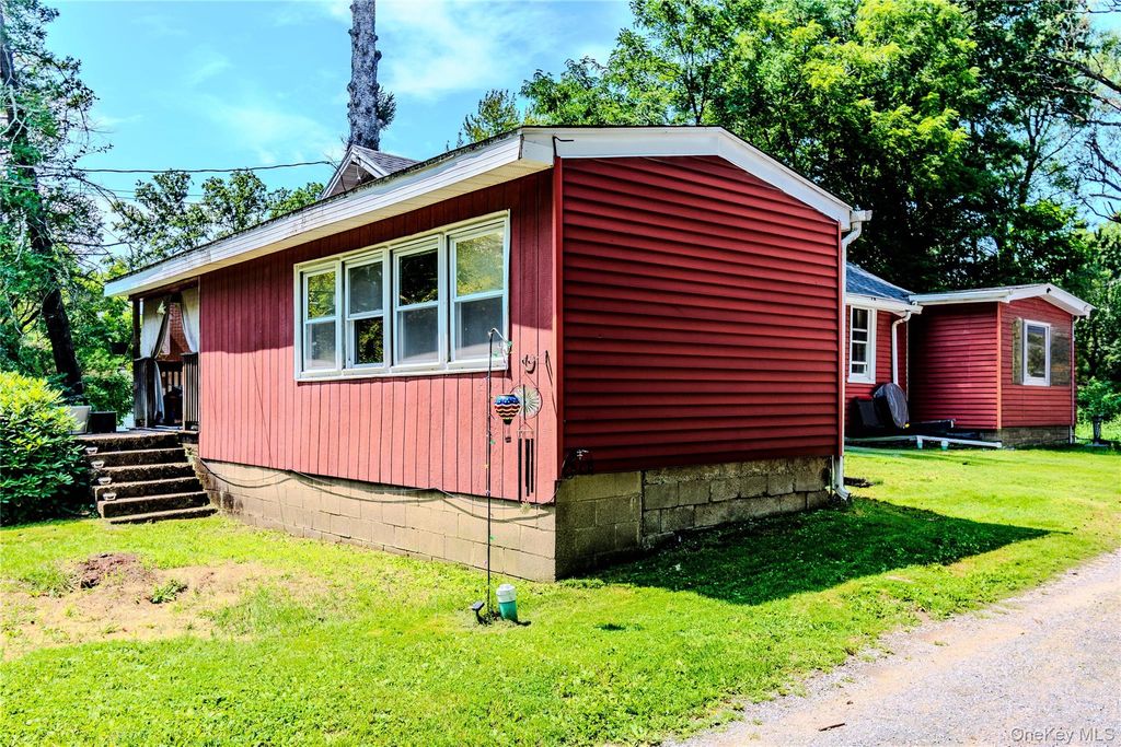 95 Riley Road, New Windsor, NY 12553 — photo 3