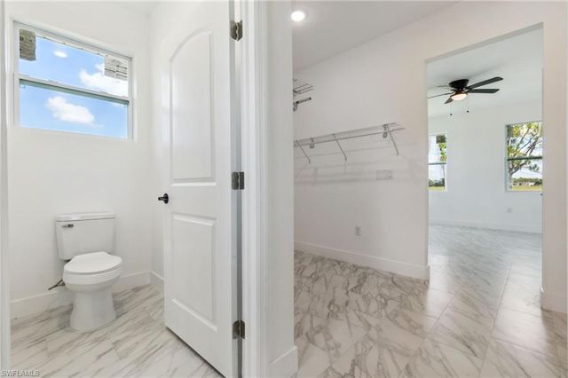 8 Cleat CT, Placida, FL 33946