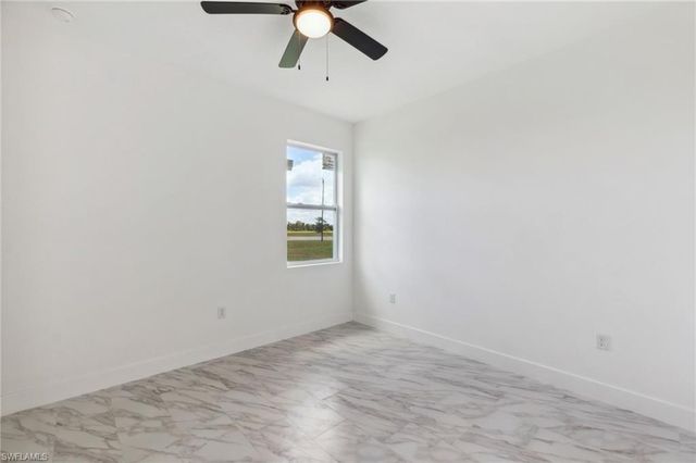 8 Cleat CT, Placida, FL 33946