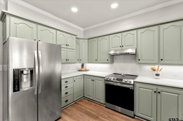 3006 Masters Drive, Mount Pleasant, TX 75455