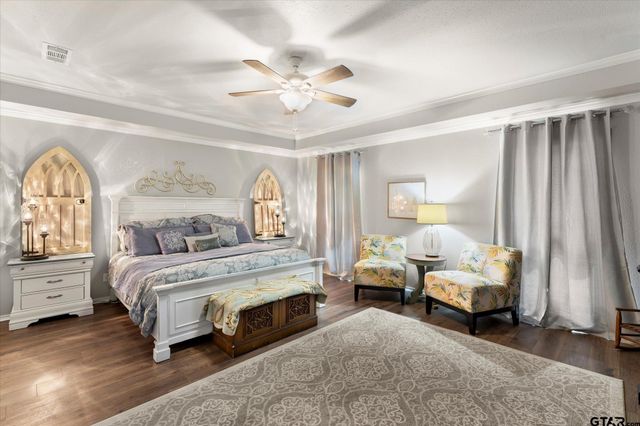 3006 Masters Drive, Mount Pleasant, TX 75455