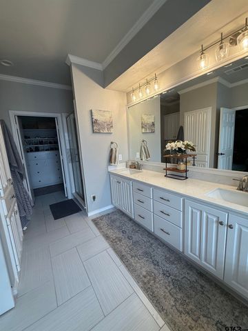 3006 Masters Drive, Mount Pleasant, TX 75455