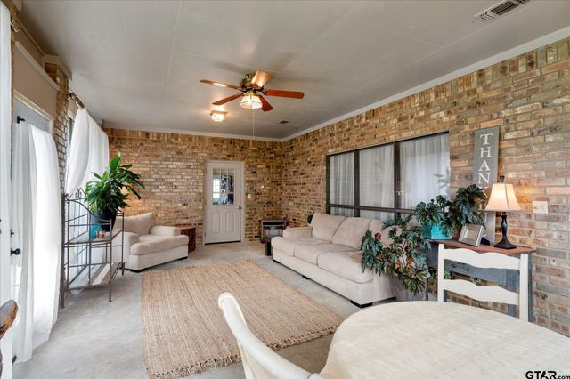 3006 Masters Drive, Mount Pleasant, TX 75455