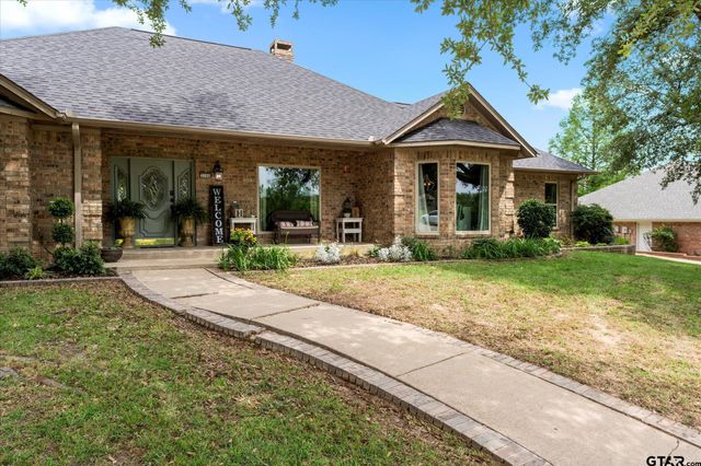 3006 Masters Drive, Mount Pleasant, TX 75455