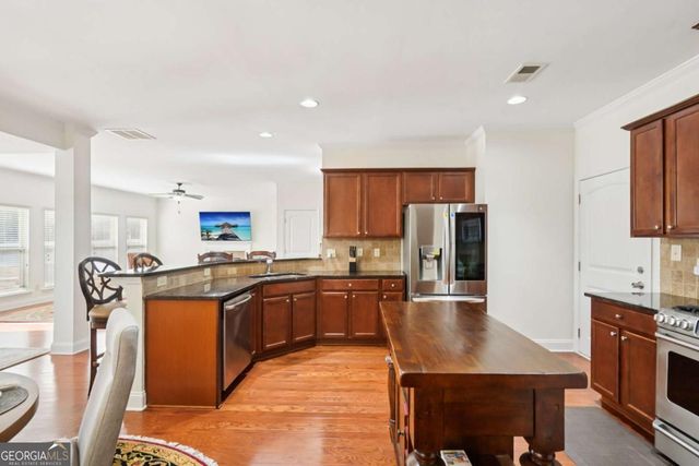 571 Tuscany Walk Lane, Lawrenceville, GA 30043