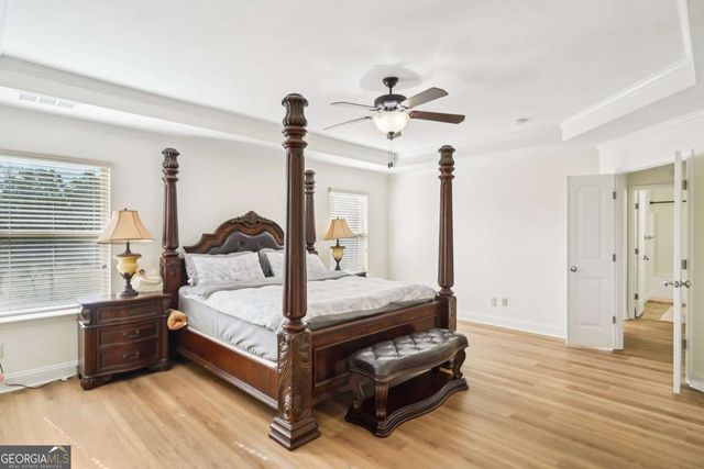 571 Tuscany Walk Lane, Lawrenceville, GA 30043