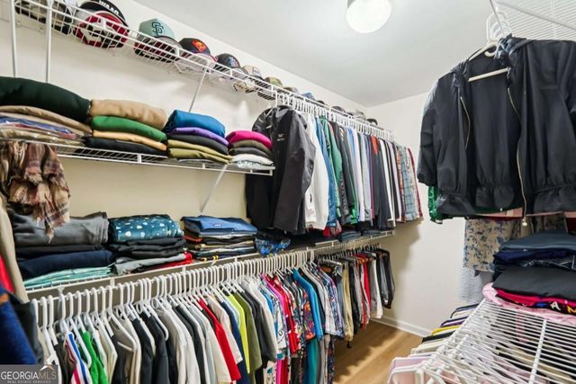 571 Tuscany Walk Lane, Lawrenceville, GA 30043