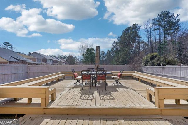 571 Tuscany Walk Lane, Lawrenceville, GA 30043