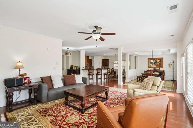 571 Tuscany Walk Lane, Lawrenceville, GA 30043