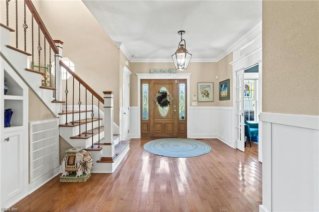 2100 Saint Brides RD W, Chesapeake, VA 23322