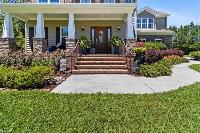 2100 Saint Brides RD W, Chesapeake, VA 23322