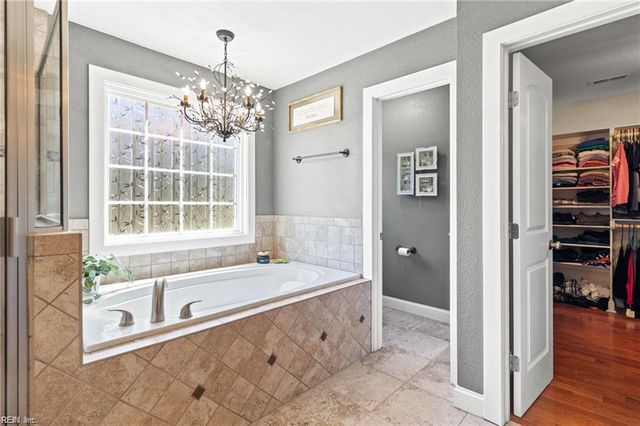 2100 Saint Brides RD W, Chesapeake, VA 23322