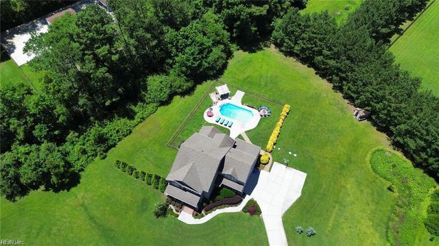 2100 Saint Brides RD W, Chesapeake, VA 23322