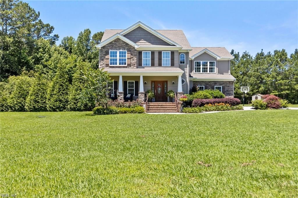 2100 Saint Brides RD W, Chesapeake, VA 23322