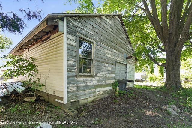 3600 W Kalamazoo Street, Lansing, MI 48917