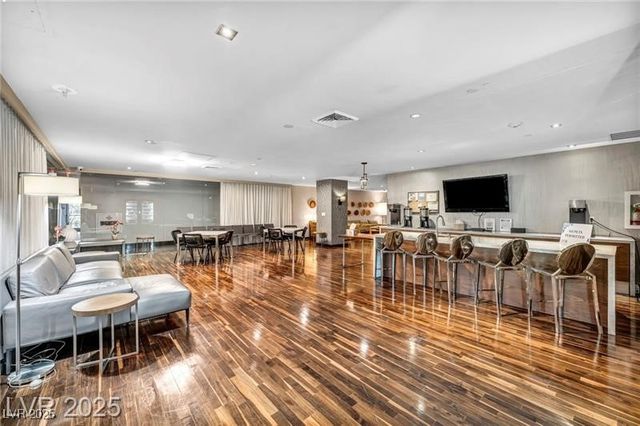 8255 Las Vegas Boulevard 618, Las Vegas, NV 89123