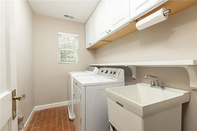 1311 Roxboro Drive, Atlanta, GA 30324