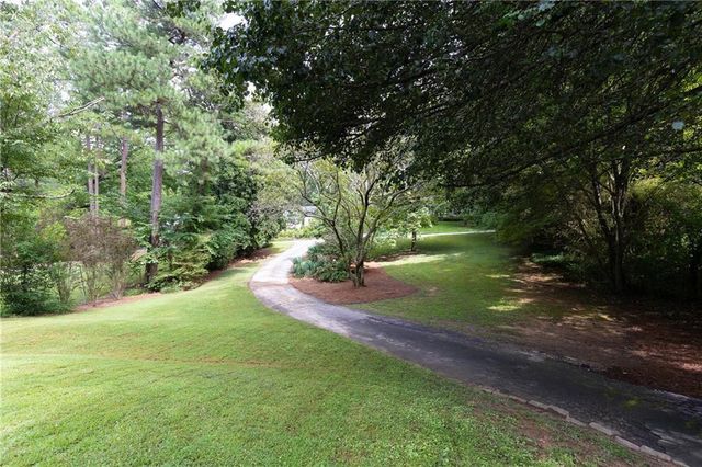 1311 Roxboro Drive, Atlanta, GA 30324