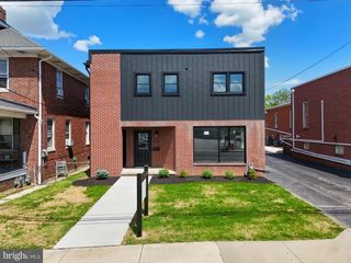 555 CARLISLE STREET, Hanover, PA 17331