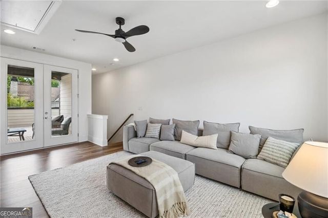 1344 Booth Avenue NW, Atlanta, GA 30318