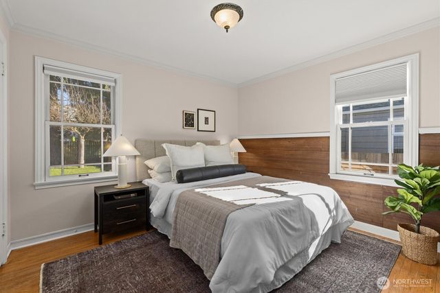 8014 17th Avenue NW, Seattle, WA 98117