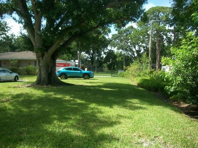 12563 74TH AVENUE, Seminole, FL 33776