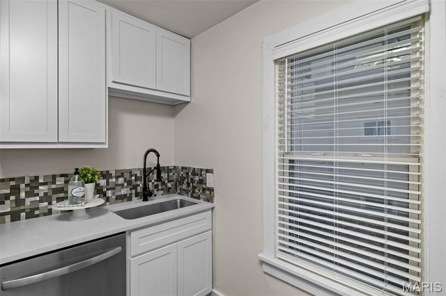 434 Harrison Avenue, Ferguson, MO 63135