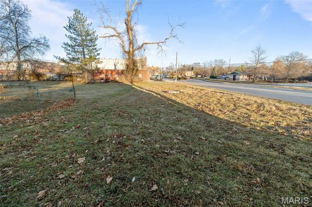 434 Harrison Avenue, Ferguson, MO 63135