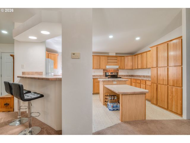 148728 SNUFFY Dr, La Pine, OR 97739