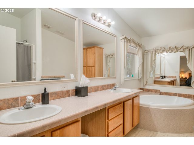 148728 SNUFFY Dr, La Pine, OR 97739