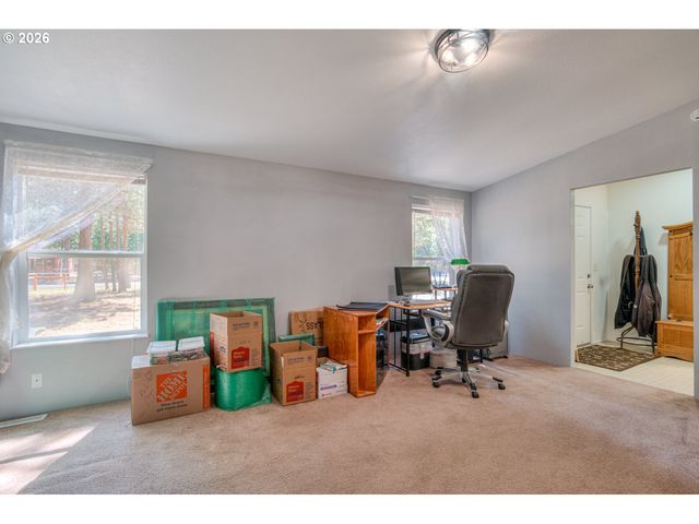 148728 SNUFFY Dr, La Pine, OR 97739