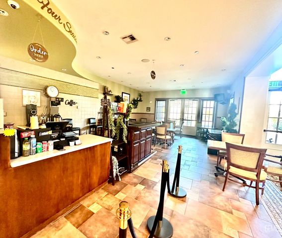 9803 Petersburg Place, Bakersfield, CA 93306