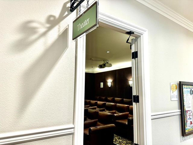 9803 Petersburg Place, Bakersfield, CA 93306