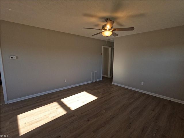 5301 Chestnut AVE, Newport News, VA 23605